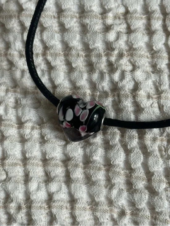 Free People Sinatra Choker in Black Floral Bohemian Glass Pendant Necklace - Picture 4 of 5